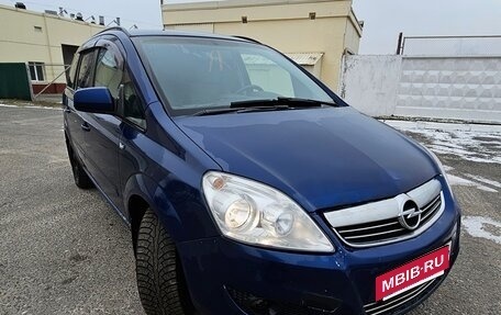 Opel Zafira B, 2009 год, 700 000 рублей, 14 фотография