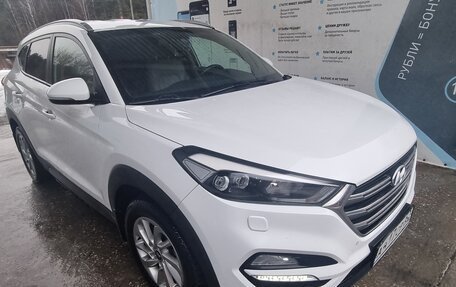 Hyundai Tucson III, 2016 год, 1 700 000 рублей, 2 фотография