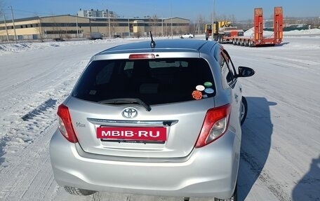 Toyota Vitz, 2013 год, 775 000 рублей, 12 фотография