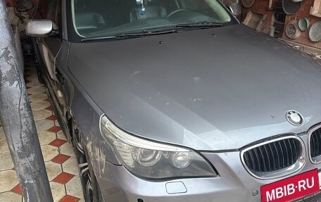 BMW 5 серия, 2007 год, 650 000 рублей, 1 фотография