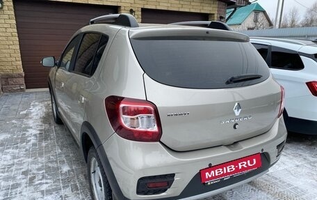 Renault Sandero II рестайлинг, 2018 год, 1 350 000 рублей, 3 фотография