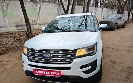 Ford Explorer VI, 2016 год, 3 200 000 рублей, 11 фотография