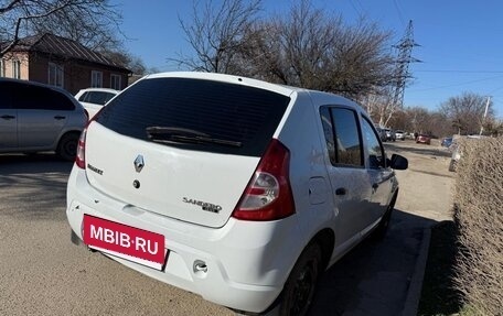 Renault Sandero I, 2010 год, 480 000 рублей, 2 фотография