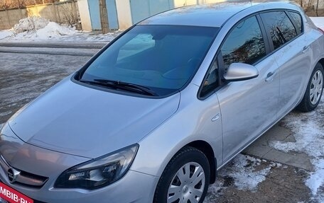 Opel Astra J, 2012 год, 800 000 рублей, 2 фотография