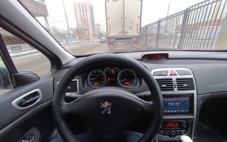 Peugeot 307 I, 2004 год, 260 000 рублей, 2 фотография