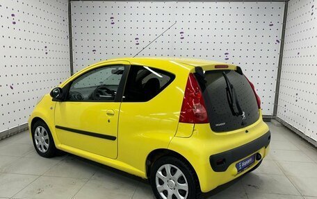 Peugeot 107 I рестайлинг, 2011 год, 570 000 рублей, 5 фотография