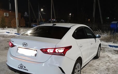 Hyundai Solaris II рестайлинг, 2021 год, 1 570 000 рублей, 7 фотография