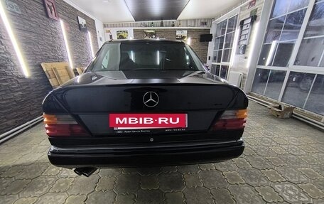 Mercedes-Benz E-Класс, 1993 год, 620 000 рублей, 16 фотография