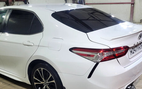 Toyota Camry, 2019 год, 2 550 000 рублей, 4 фотография