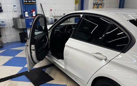 BMW 3 серия, 2011 год, 1 890 000 рублей, 9 фотография