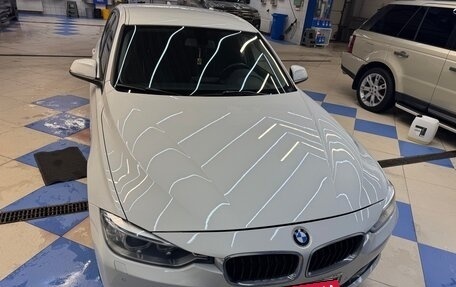 BMW 3 серия, 2011 год, 1 890 000 рублей, 2 фотография