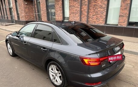 Audi A4, 2019 год, 2 450 000 рублей, 8 фотография