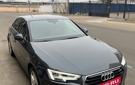 Audi A4, 2019 год, 2 450 000 рублей, 15 фотография