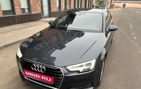 Audi A4, 2019 год, 2 450 000 рублей, 3 фотография