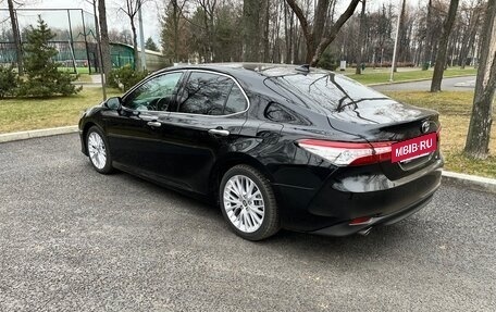 Toyota Camry, 2020 год, 4 500 000 рублей, 6 фотография