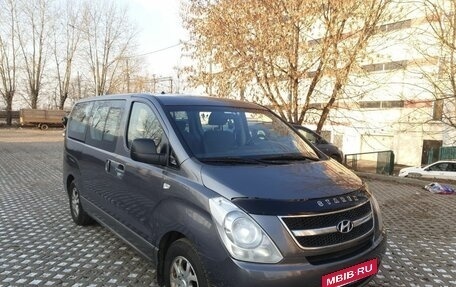 Hyundai H-1 II рестайлинг, 2008 год, 1 400 000 рублей, 10 фотография