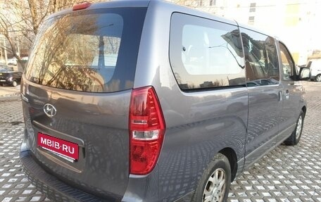 Hyundai H-1 II рестайлинг, 2008 год, 1 400 000 рублей, 6 фотография