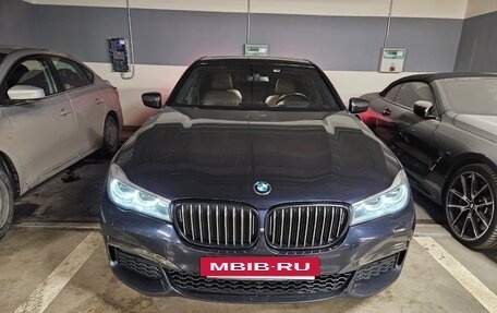 BMW 7 серия, 2017 год, 3 850 000 рублей, 2 фотография