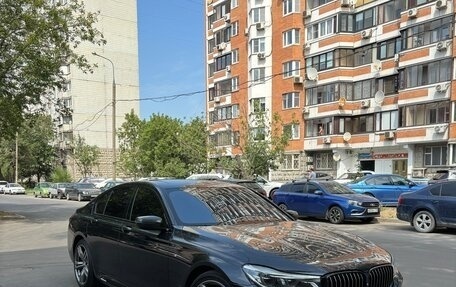 BMW 7 серия, 2017 год, 3 850 000 рублей, 15 фотография