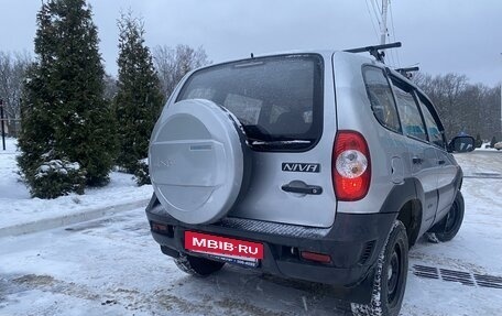 Chevrolet Niva I рестайлинг, 2009 год, 446 000 рублей, 4 фотография