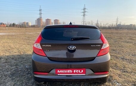 Hyundai Solaris II рестайлинг, 2015 год, 1 350 000 рублей, 5 фотография