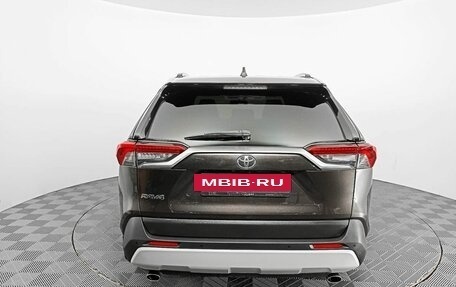 Toyota RAV4, 2019 год, 2 749 900 рублей, 7 фотография