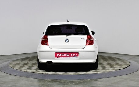 BMW 1 серия, 2011 год, 897 000 рублей, 7 фотография