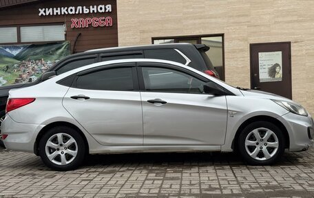 Hyundai Solaris II рестайлинг, 2013 год, 500 000 рублей, 1 фотография