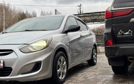 Hyundai Solaris II рестайлинг, 2013 год, 500 000 рублей, 12 фотография