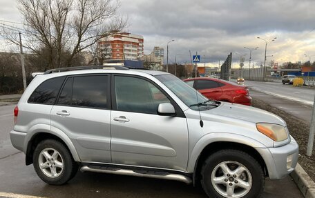 Toyota RAV4, 2002 год, 650 000 рублей, 3 фотография