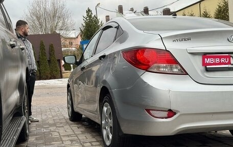 Hyundai Solaris II рестайлинг, 2013 год, 500 000 рублей, 16 фотография