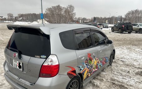 Honda Fit III, 2002 год, 444 000 рублей, 14 фотография