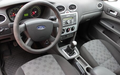 Ford Focus II рестайлинг, 2006 год, 560 000 рублей, 28 фотография