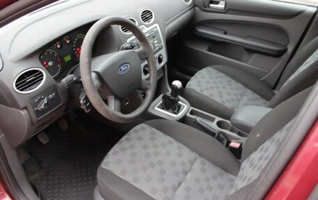 Ford Focus II рестайлинг, 2006 год, 560 000 рублей, 26 фотография