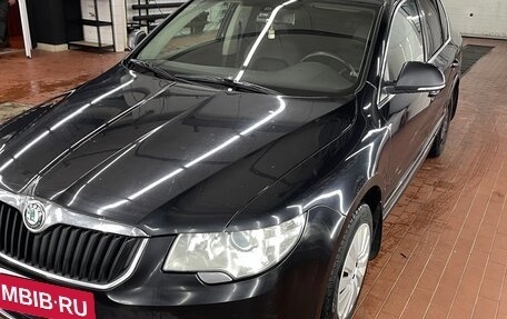 Skoda Superb III рестайлинг, 2012 год, 1 100 000 рублей, 15 фотография