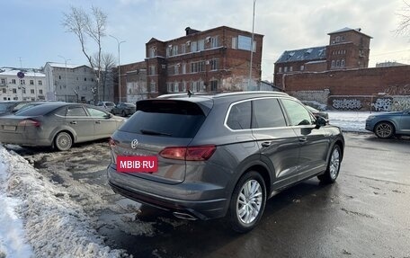 Volkswagen Touareg III, 2020 год, 6 500 000 рублей, 3 фотография