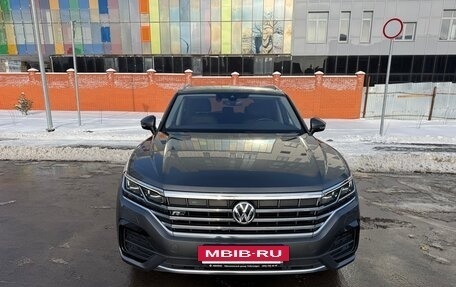 Volkswagen Touareg III, 2020 год, 6 500 000 рублей, 6 фотография