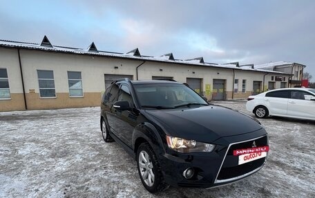 Mitsubishi Outlander III рестайлинг 3, 2010 год, 1 320 000 рублей, 5 фотография