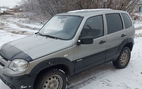 Chevrolet Niva I рестайлинг, 2012 год, 315 000 рублей, 3 фотография