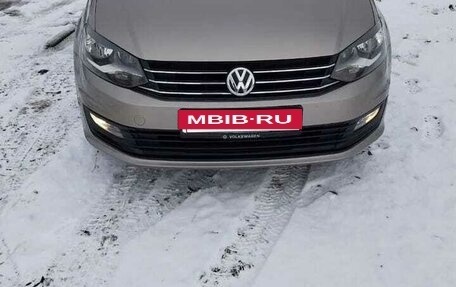 Volkswagen Polo VI (EU Market), 2017 год, 900 000 рублей, 1 фотография