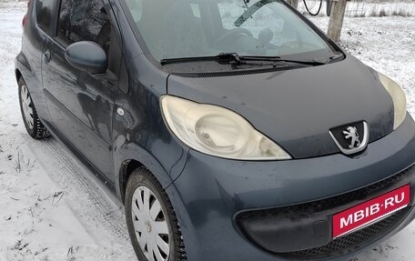 Peugeot 107 I рестайлинг, 2007 год, 300 000 рублей, 1 фотография