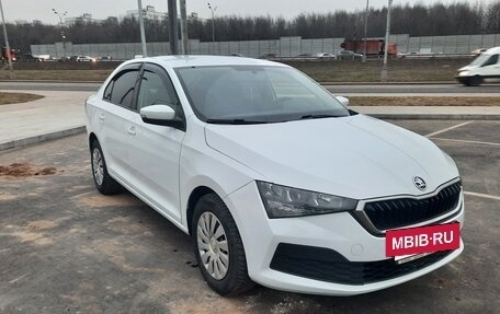 Skoda Rapid II, 2020 год, 1 200 000 рублей, 4 фотография