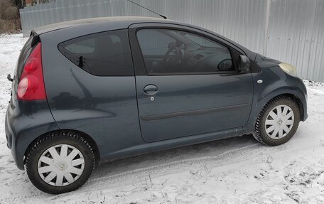 Peugeot 107 I рестайлинг, 2007 год, 300 000 рублей, 2 фотография