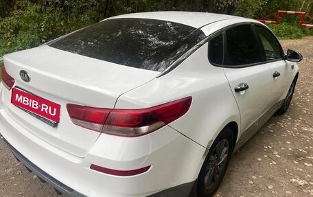 KIA Optima IV, 2019 год, 1 960 000 рублей, 2 фотография