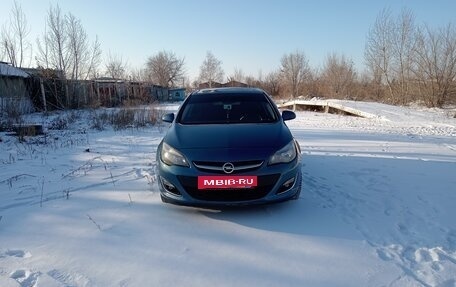 Opel Astra J, 2013 год, 1 100 000 рублей, 4 фотография