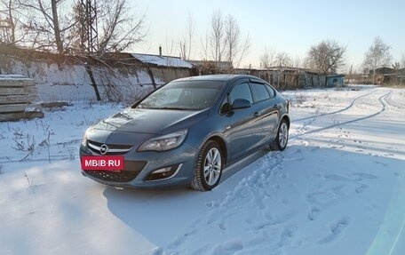 Opel Astra J, 2013 год, 1 100 000 рублей, 5 фотография