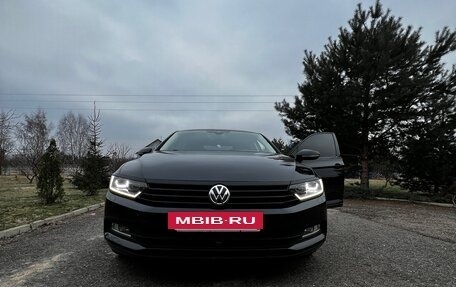 Volkswagen Passat B8 рестайлинг, 2018 год, 3 550 000 рублей, 27 фотография