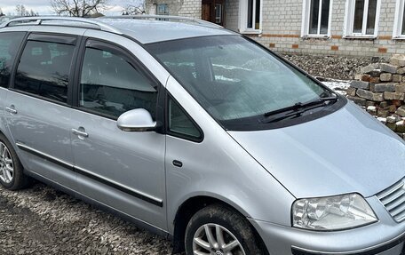 Volkswagen Sharan I рестайлинг, 2008 год, 655 000 рублей, 2 фотография