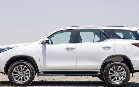 Toyota Fortuner II, 2024 год, 6 450 000 рублей, 3 фотография