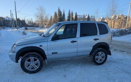 Chevrolet Niva I рестайлинг, 2006 год, 350 000 рублей, 2 фотография